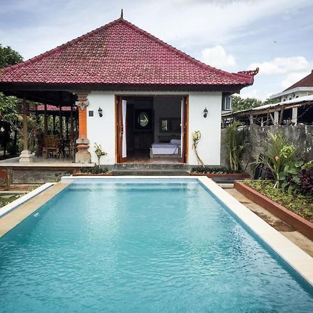 Escotel Villa Marga Табанан Экстерьер фото